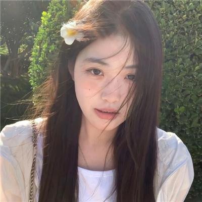 俏佣与我